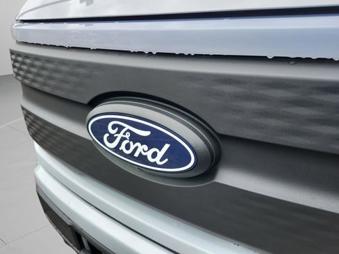 New 2025 Ford F150 Lightning XLT image 21