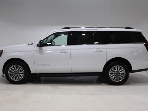 Used 2026 Ford Expedition Max Platinum AWD/4WD image 4