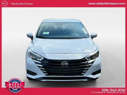 Certified 2025 Nissan Versa SV w/ Trunk Package FWD image 9
