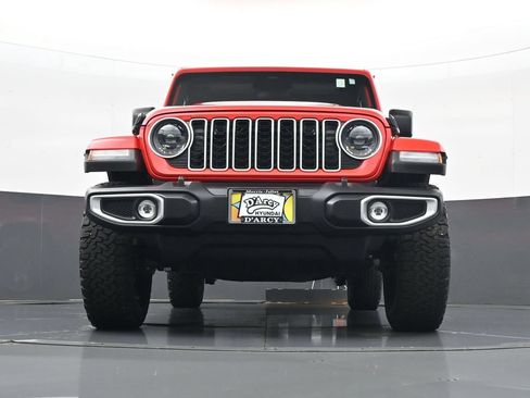 Used 2025 Jeep Wrangler Unlimited Sahara AWD/4WD image 23