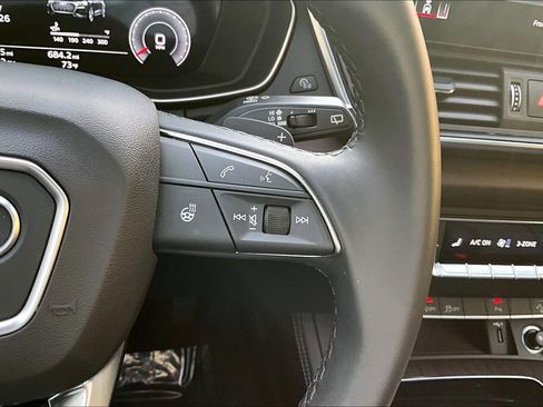 Used 2023 Audi Q5 2.0T Premium Plus w/ Premium Plus Package image 12