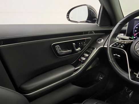 Used 2023 Mercedes-Benz S 500 4MATIC w/ AMG Line image 21