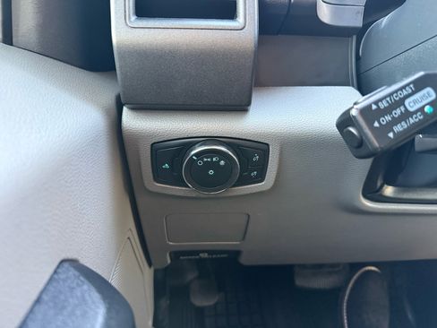 Used 2022 Ford F350 XL image 19