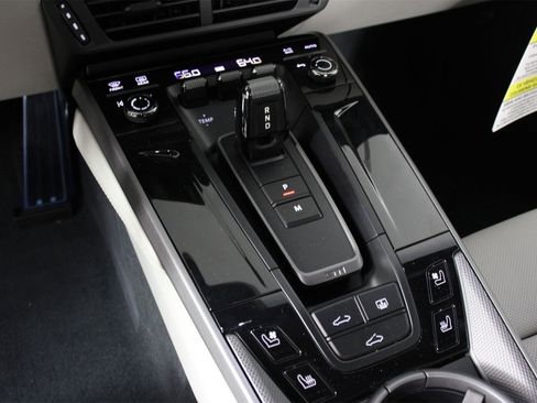 New 2026 Porsche 911 Carrera 4S image 14