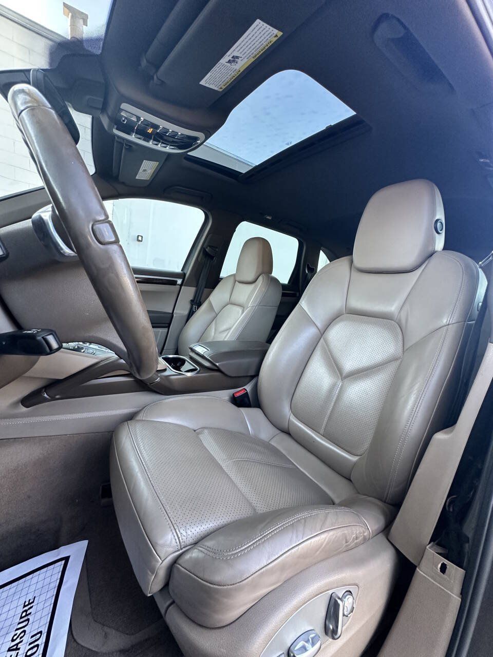Used 2012 Porsche Cayenne AWD/4WD image 14