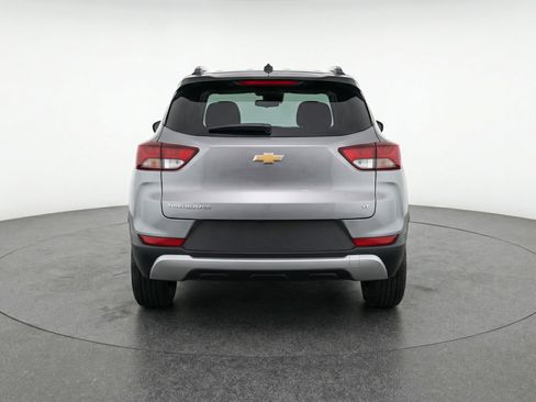 Used 2025 Chevrolet TrailBlazer LT AWD/4WD image 7