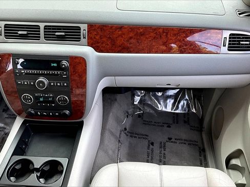 Used 2013 Chevrolet Silverado 3500 LTZ w/ LTZ Plus Package image 26