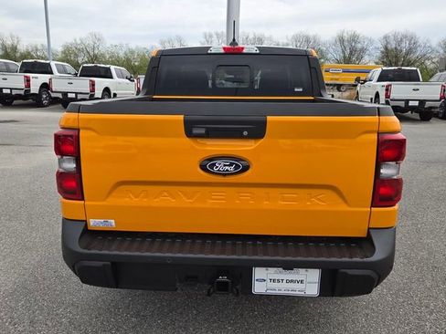 New 2026 Ford Maverick Lariat w/ Black Appearance Package image 43