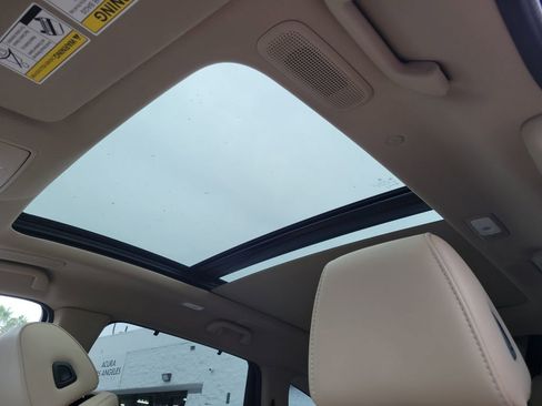 Certified 2025 Acura MDX w/ Technology Package image 33