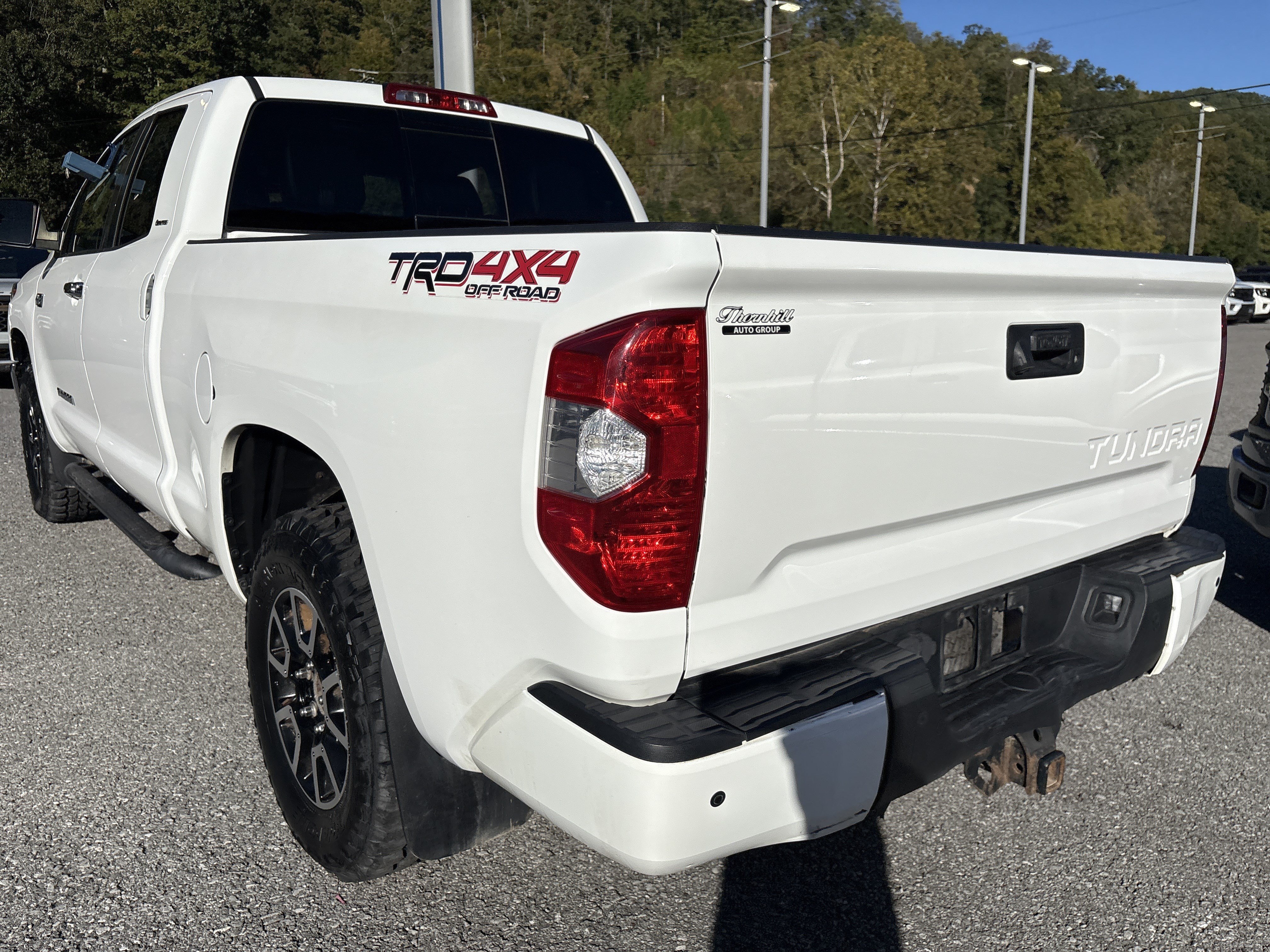 Used 2019 Toyota Tundra Limited w/ Limited Premium Package AWD/4WD image 6