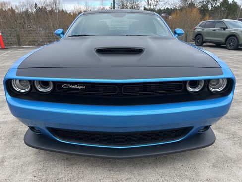 Used 2023 Dodge Challenger R/T w/ T/A Package image 33
