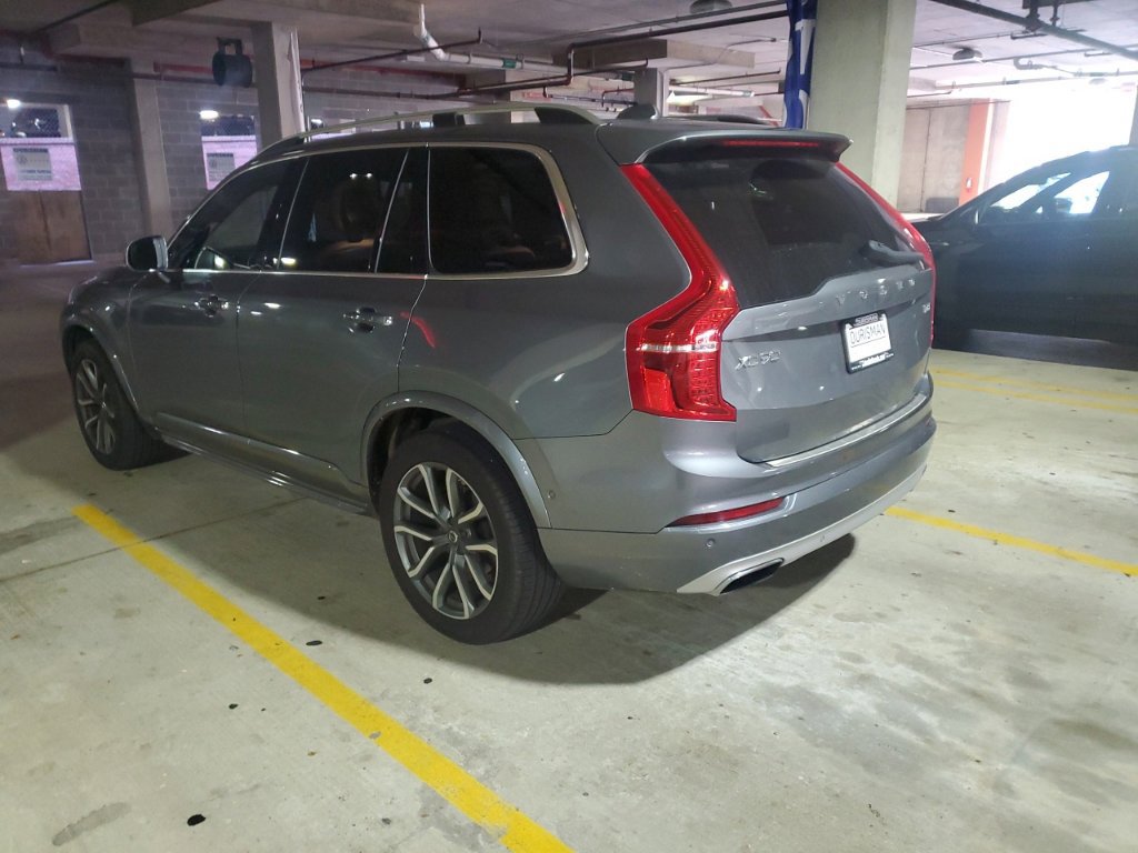 Used 2017 Volvo XC90 T6 Momentum w/ Vision Package AWD/4WD image 4