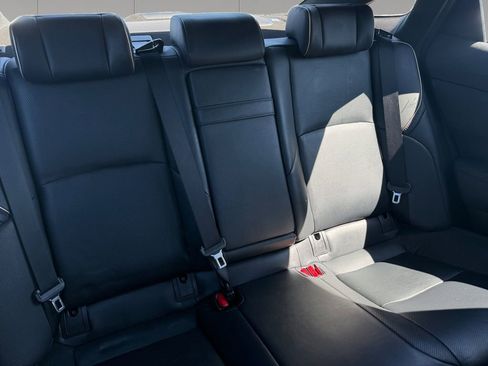 Used 2023 Toyota Crown Limited image 18