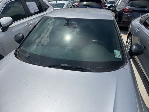 Used 2024 Honda Civic Sport image 3
