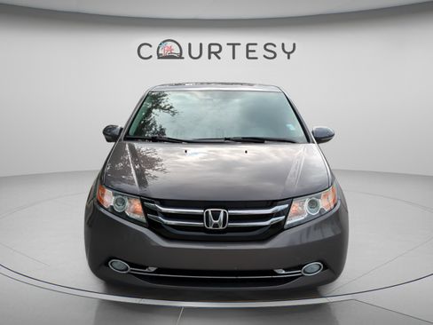 Used 2017 Honda Odyssey Touring image 10