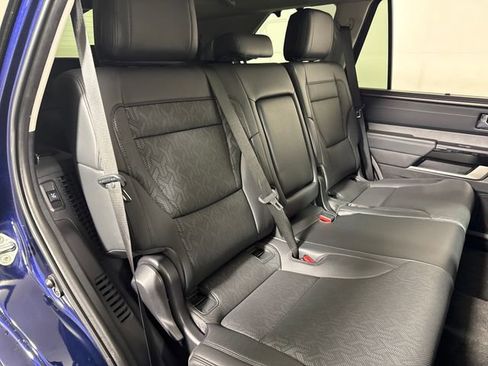 Used 2023 Toyota Sequoia Limited w/ Tow Technology Package AWD/4WD image 26