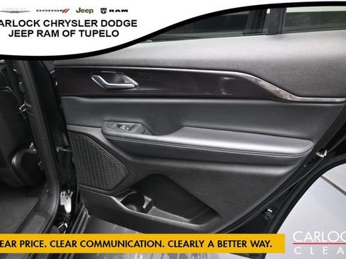 Used 2023 Jeep Grand Cherokee L Laredo RWD image 30