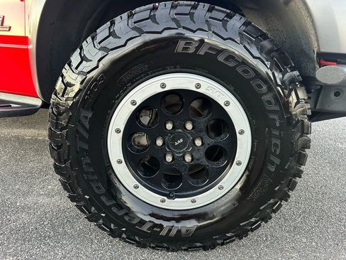 Used 2013 Ford F150 Raptor w/ SVT Exterior Graphics Pkg image 45