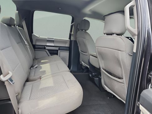 Used 2019 Ford F150 XLT w/ Equipment Group 302A Luxury image 17