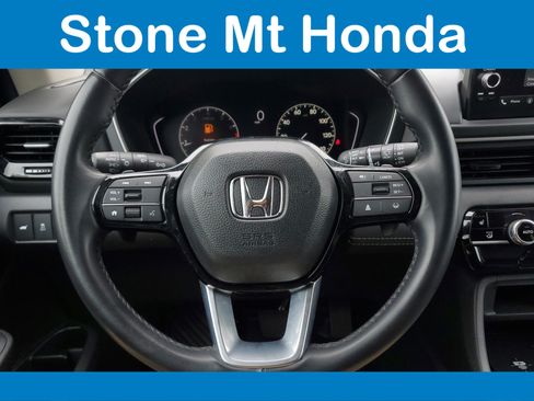 Used 2025 Honda Pilot EX-L image 22