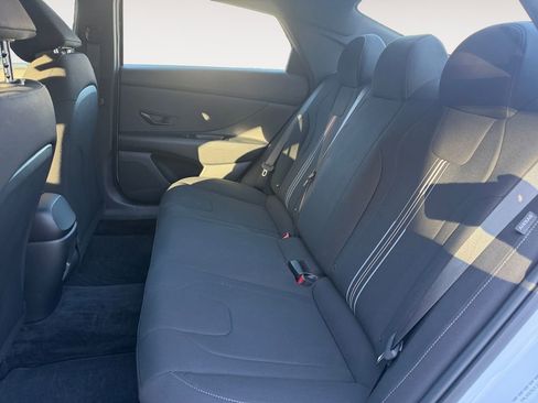 Certified 2025 Hyundai Elantra Sport image 20