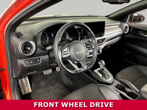 Used 2023 Kia Forte GT-Line w/ GT-Line Premium Package FWD image 16