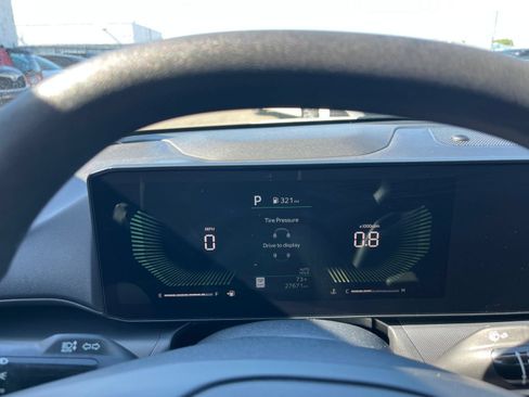 Used 2025 Kia K4 FWD image 40