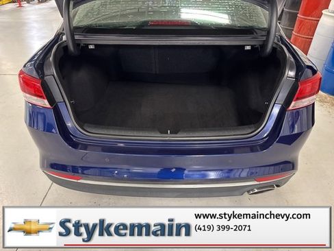 Used 2018 Kia Optima LX w/ 17" Alloy Wheels Package image 9