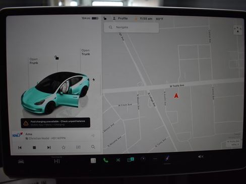 Used 2023 Tesla Model 3 Performance image 23