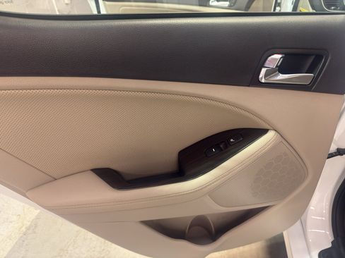 Used 2015 Kia Optima EX w/ EX Premium Package image 26