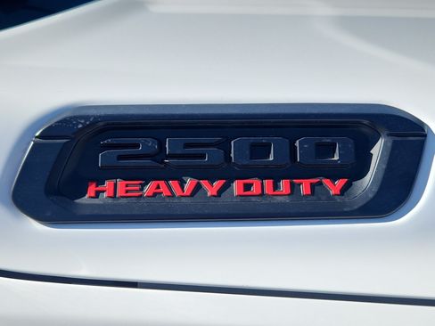 New 2026 RAM 2500 Tradesman AWD/4WD image 28