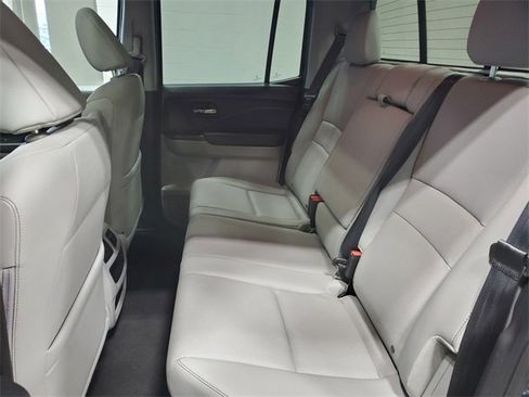 Certified 2023 Honda Ridgeline RTL image 12