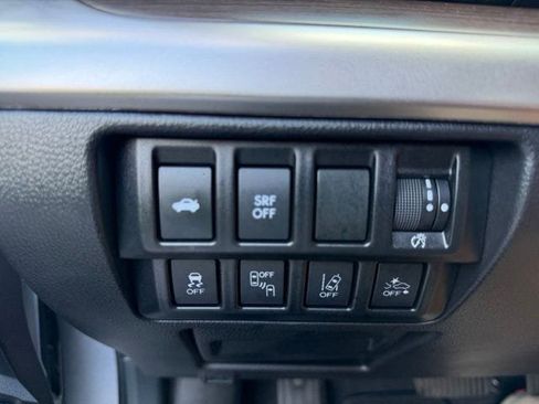 Used 2016 Subaru Legacy 2.5i Limited AWD/4WD image 18