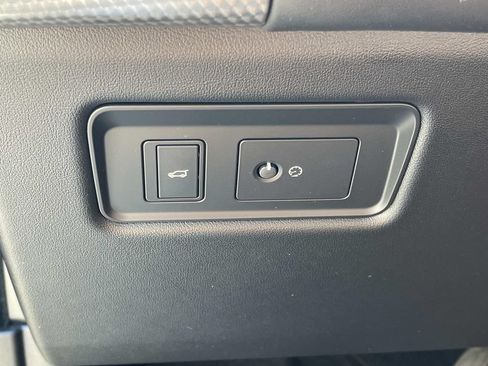 Used 2020 Land Rover Range Rover Sport HST AWD/4WD image 39
