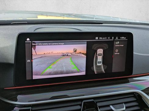 Used 2023 BMW 530i w/ Convenience Package image 13