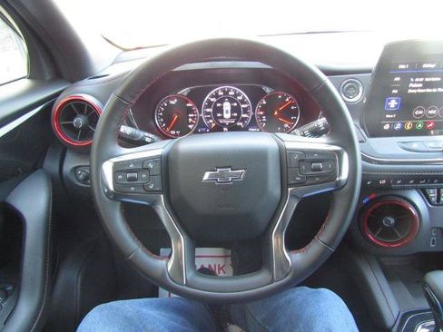 Used 2025 Chevrolet Blazer RS AWD/4WD image 26