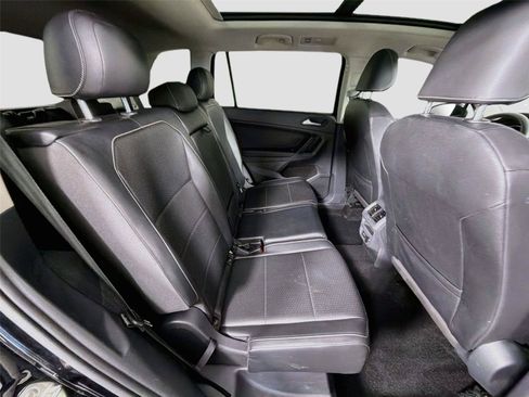 Used 2021 Volkswagen Tiguan S FWD image 27