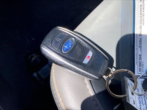 Used 2021 Subaru Crosstrek 2.5i Sport w/ Moonroof Package image 14