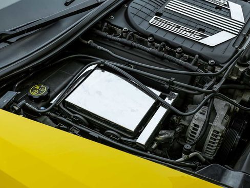 Used 2015 Chevrolet Corvette Z06 w/ 3LZ Preferred Equipment Group image 63