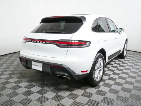 Certified 2025 Porsche Macan image 29