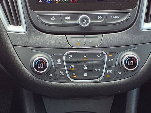 Used 2023 Chevrolet Malibu LT FWD image 15