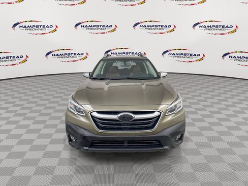 Used 2020 Subaru Outback Touring XT image 3