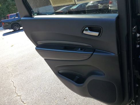 Used 2025 Dodge Durango GT AWD/4WD image 15