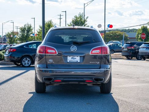 Used 2017 Buick Enclave Leather AWD/4WD image 6