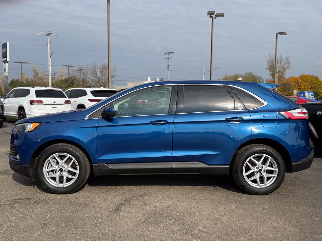 Used 2023 Ford Edge SEL AWD/4WD image 37