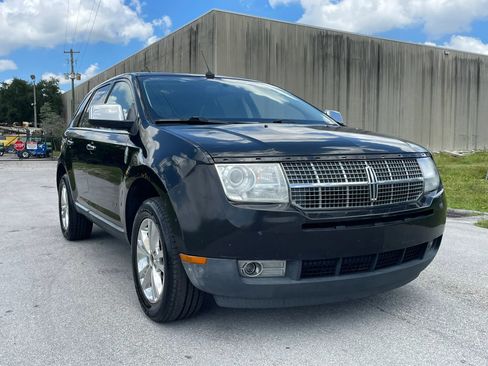 Used 2010 Lincoln MKX 2WD image 4