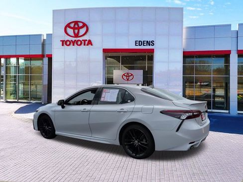Used 2024 Toyota Camry XSE FWD image 17
