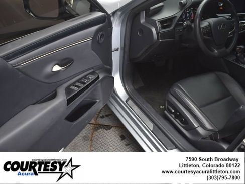 Used 2023 Lexus ES 350 w/ Accessory Package (Z2) image 6