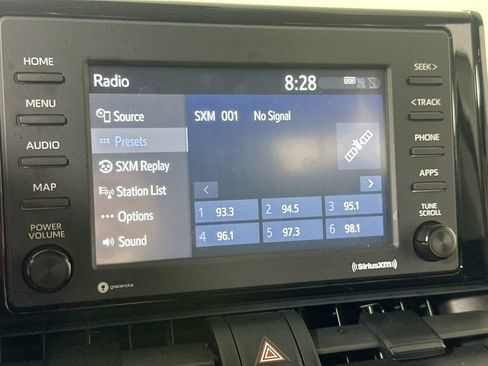 Used 2021 Toyota RAV4 LE FWD image 29