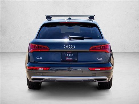 Used 2018 Audi Q5 2.0T Premium Plus w/ Premium Plus Package AWD/4WD image 6